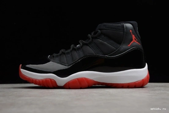 EP 378037-061 378037-061 Jordan Retro 11 (2019)  Bred Playoffs 0524